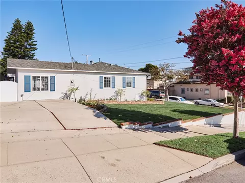 Exterior - 303 E Walnut, El Segundo, CA 90245 photo 6 of 9