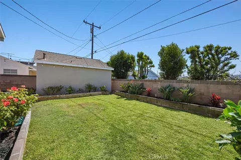 Exterior - 5206 Ruby St, Torrance, CA 90503 photo 3 of 8