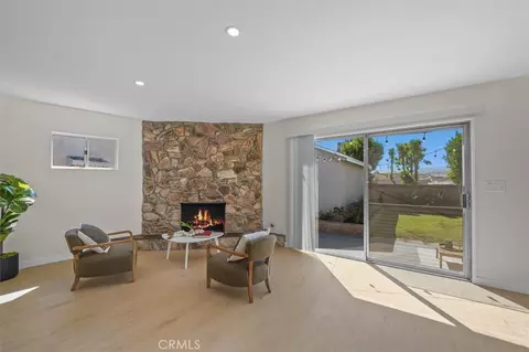 Living - 5206 Ruby St, Torrance, CA 90503 photo 4 of 5