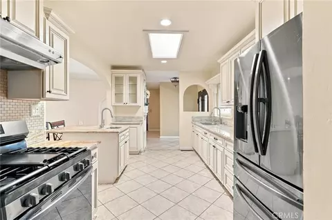 Kitchen - 9332 Samoline Ave, Downey, CA 90240 photo 3 of 3