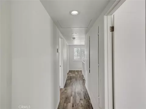 Entry Way - 20215 Tajauta, Carson, CA 90746 photo 1 of 4