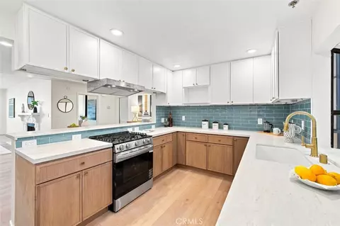 311 Bora Bora Way #118, Marina Del Rey, CA 90292
