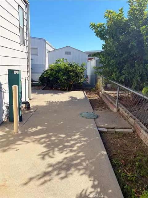 21711 Vera St #32, Carson, CA 90745 photo 33