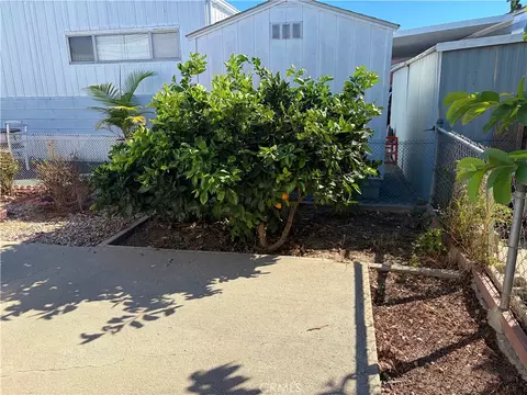 21711 Vera St #32, Carson, CA 90745 photo 34