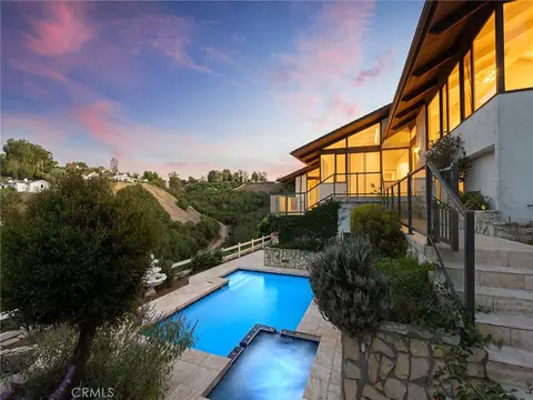 Exterior - 3 Buckboard, Rolling Hills, CA 90274 photo 3 of 4