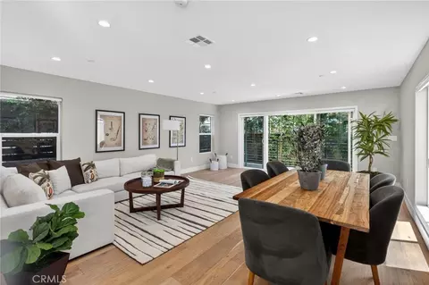 4248 Mclaughlin Ave, Los Angeles, CA 90066