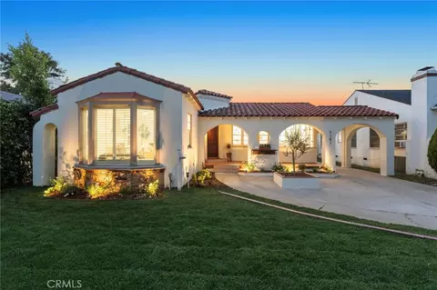 9151 Haas Ave, Los Angeles, CA 90047