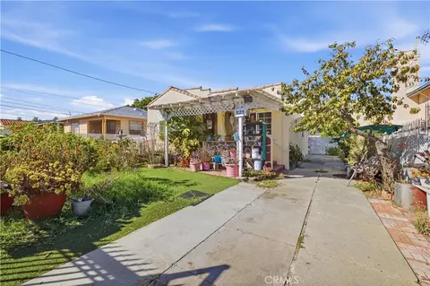 1025 W 109th Pl, Los Angeles, CA 90044