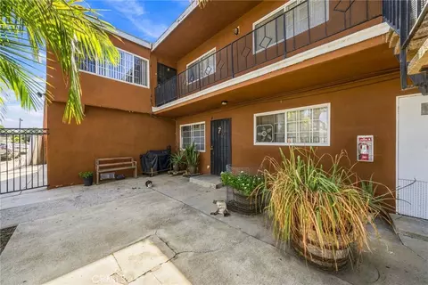 Exterior - 5333 Pine Ave, Long Beach, CA 90805 photo 4 of 4