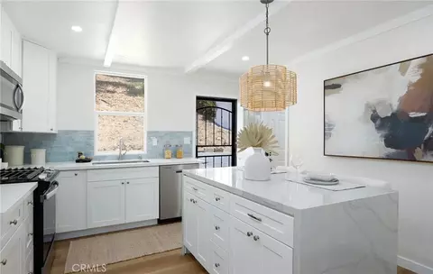 Kitchen - 2250 Oceanside, Oceanside, CA 92054 photo 2 of 2