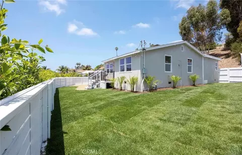 Exterior - 2250 Oceanside, Oceanside, CA 92054 photo 5 of 11