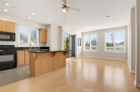 2742 Cabrillo Ave #212, Torrance, CA 90501
