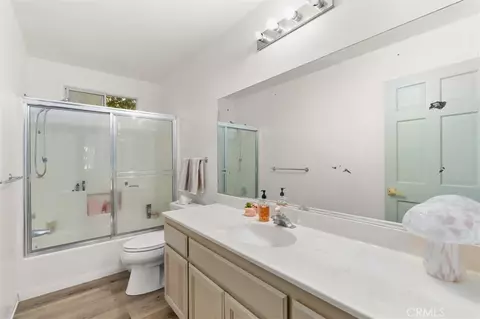Bath - 23788 Inspiration, Crestline, CA 92325 photo 5 of 5