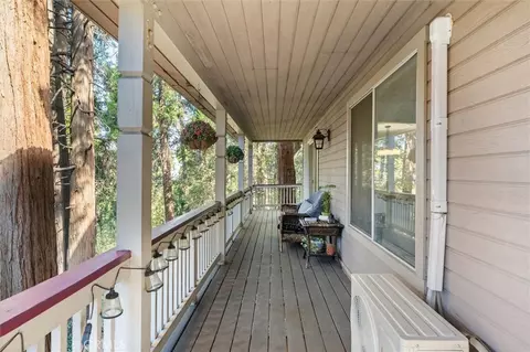 Exterior - 23788 Inspiration, Crestline, CA 92325 photo 5 of 10