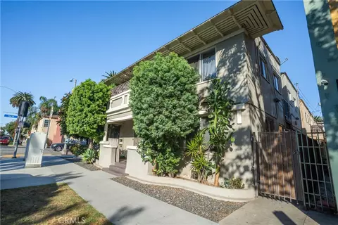 702 E 3rd, Long Beach, CA 90802 photo 3