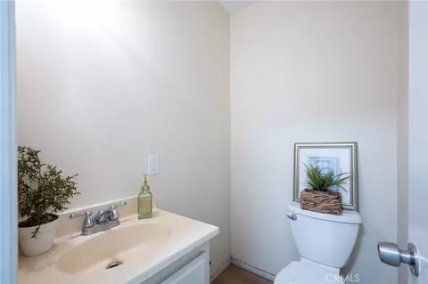 Bath - 443 E 234th Walk, Carson, CA 90745 photo 1 of 3