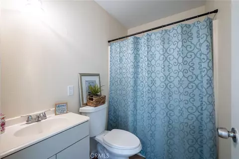 Bath - 443 E 234th Walk, Carson, CA 90745 photo 2 of 3