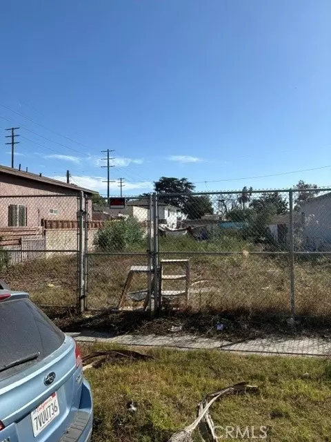854 E 87th St, Los Angeles, CA 90002