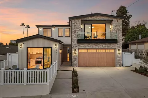 1731 11th St, Manhattan Beach, CA 90266