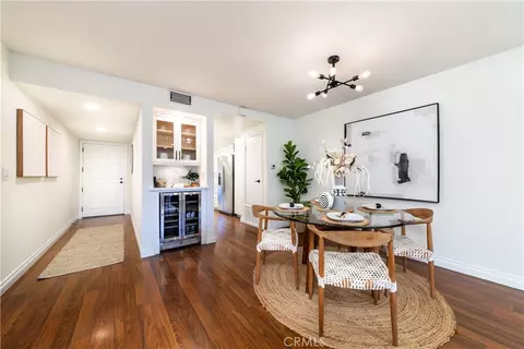 Dining - 950 Main #202, El Segundo, CA 90245 photo 1 of 3