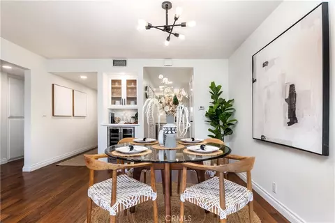 Dining - 950 Main #202, El Segundo, CA 90245 photo 2 of 3