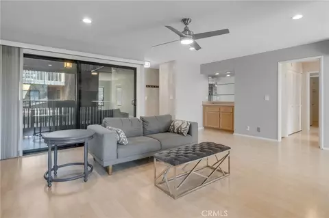Living - 2538 E 2nd #207, Long Beach, CA 90803 photo 3 of 7