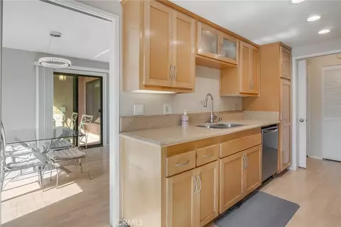 Kitchen - 2538 E 2nd #207, Long Beach, CA 90803 photo 2 of 4