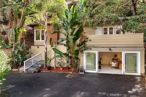8444 Kirkwood Dr, Los Angeles, CA 90046