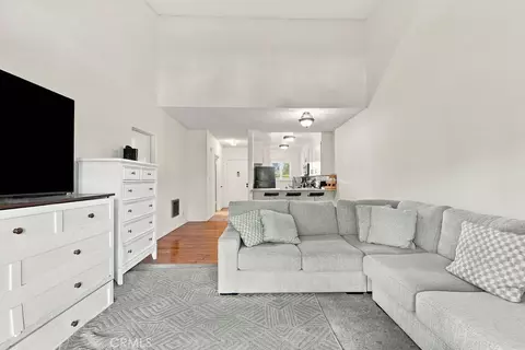 26051 Vermont #301C, Harbor City, CA 90710