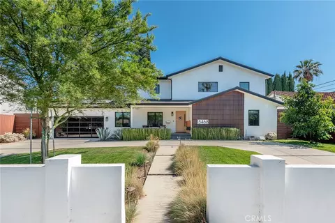 15468 La Maida, Sherman Oaks, CA 91403