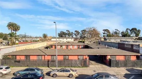 10108 S Figueroa St, Los Angeles, CA 90003