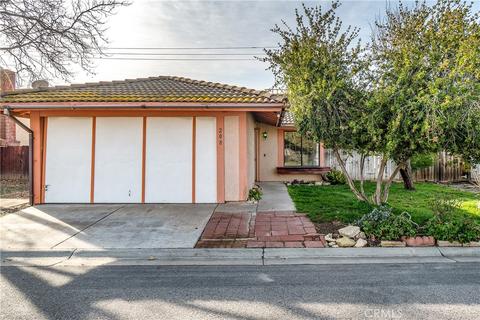 208 Oak Meadow Ln, Paso Robles, CA 93446 photo 1
