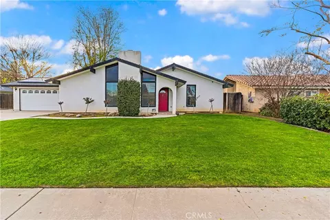 2021 Jason St, Bakersfield, CA 93312