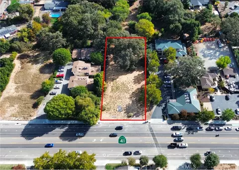 7605 Morro Rd, Atascadero, CA 93422