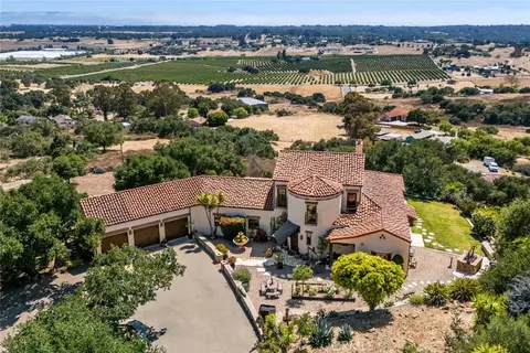 665 Sheehy Rd, Nipomo, CA 93444