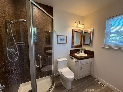 Bath - 557 Lucerne St, Cayucos, CA 93430 photo 4 of 6