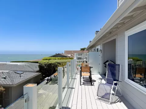 Exterior - 557 Lucerne St, Cayucos, CA 93430 photo 1 of 6