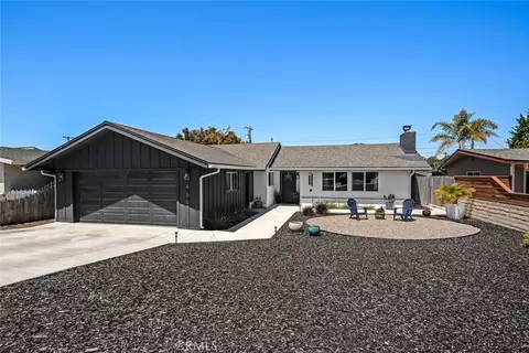 450 Pecan St, Arroyo Grande, CA 93420