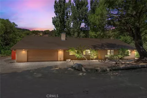 9031 Tassajara Creek Rd, Santa Margarita, CA 93453