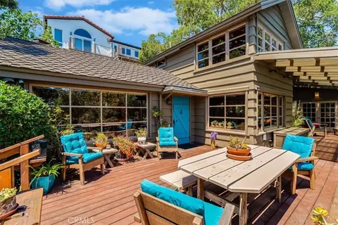 1680 Newhall Ave, Cambria, CA 93428