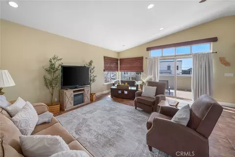 Living - 159 Ash Ave, Cayucos, CA 93430 photo 1 of 2