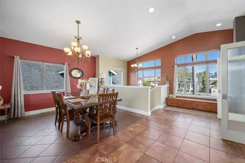 Dining - 159 Ash Ave, Cayucos, CA 93430 photo 3 of 3