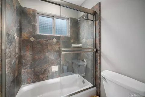 Bath - 159 Ash Ave, Cayucos, CA 93430 photo 5 of 6