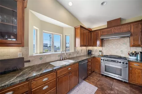 Kitchen - 159 Ash Ave, Cayucos, CA 93430 photo 1 of 3