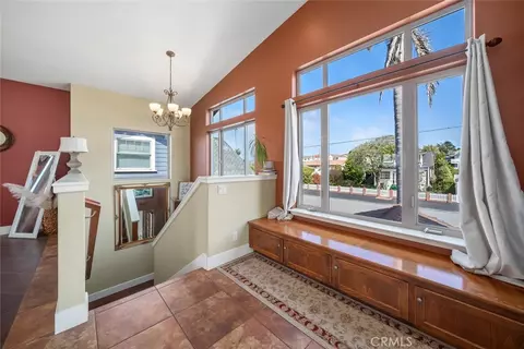 Entry Way - 159 Ash Ave, Cayucos, CA 93430 photo 2 of 3