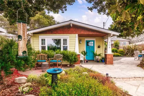 208 Shasta Ave, Morro Bay, CA 93442