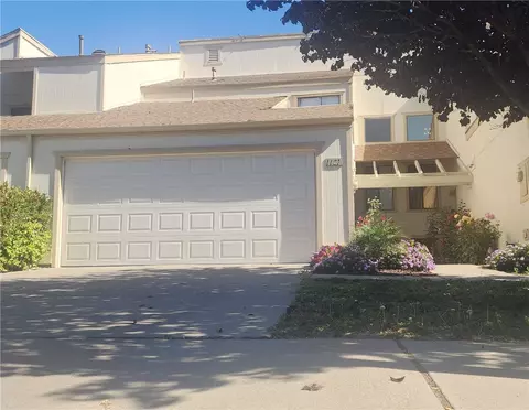 1127 Bell Ave, Lompoc, CA 93436