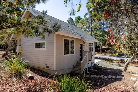 2070 Wales Rd, Cambria, CA 93428