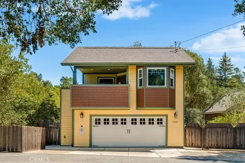 1560 Emerson Rd, Cambria, CA 93428