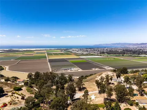0 Castle Bluff Rd, Arroyo Grande, CA 93420
